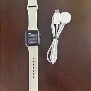 🌟Apple Smartwatch Series 2🌟